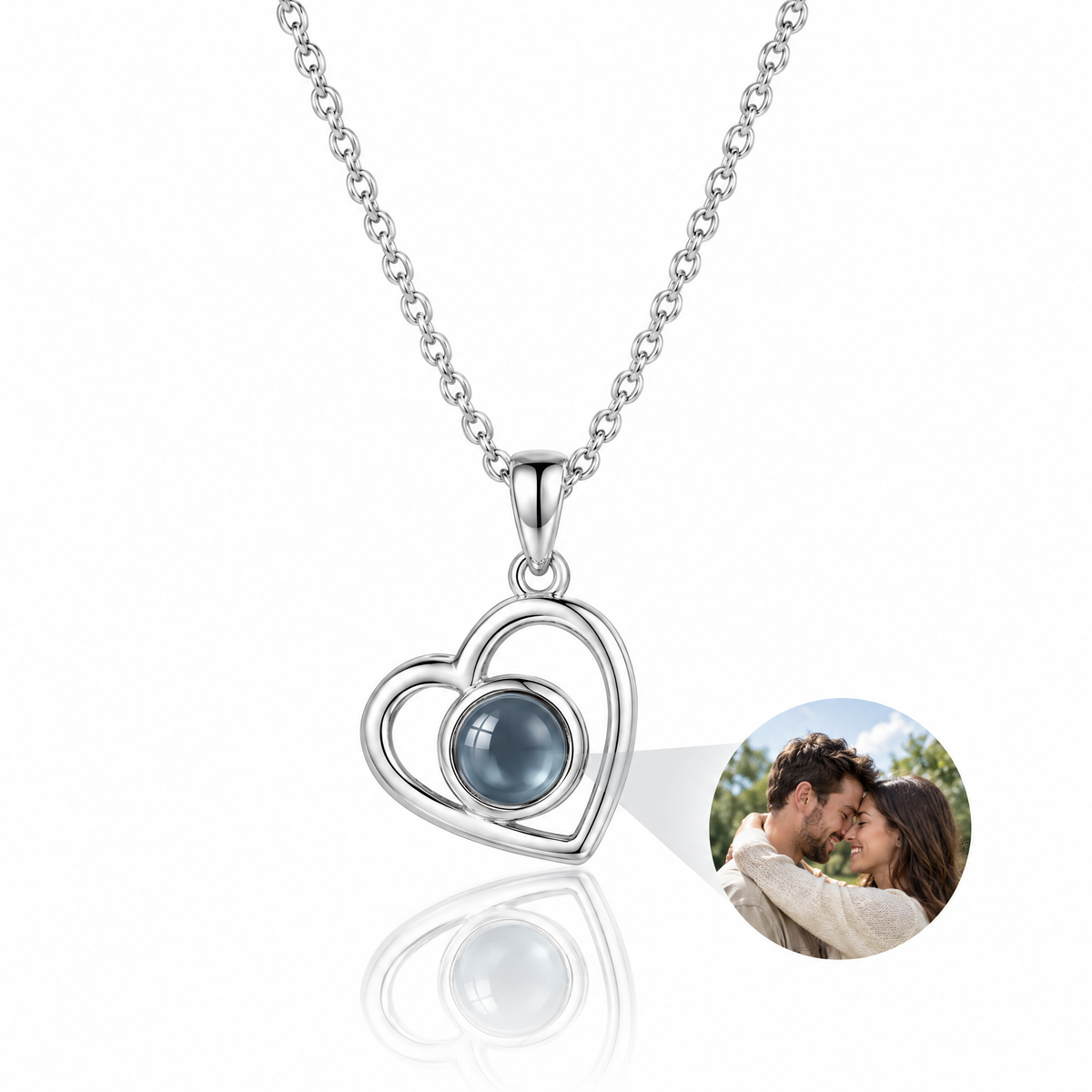 Collar con foto dentro Corazón Eterno en plata con la foto proyectada