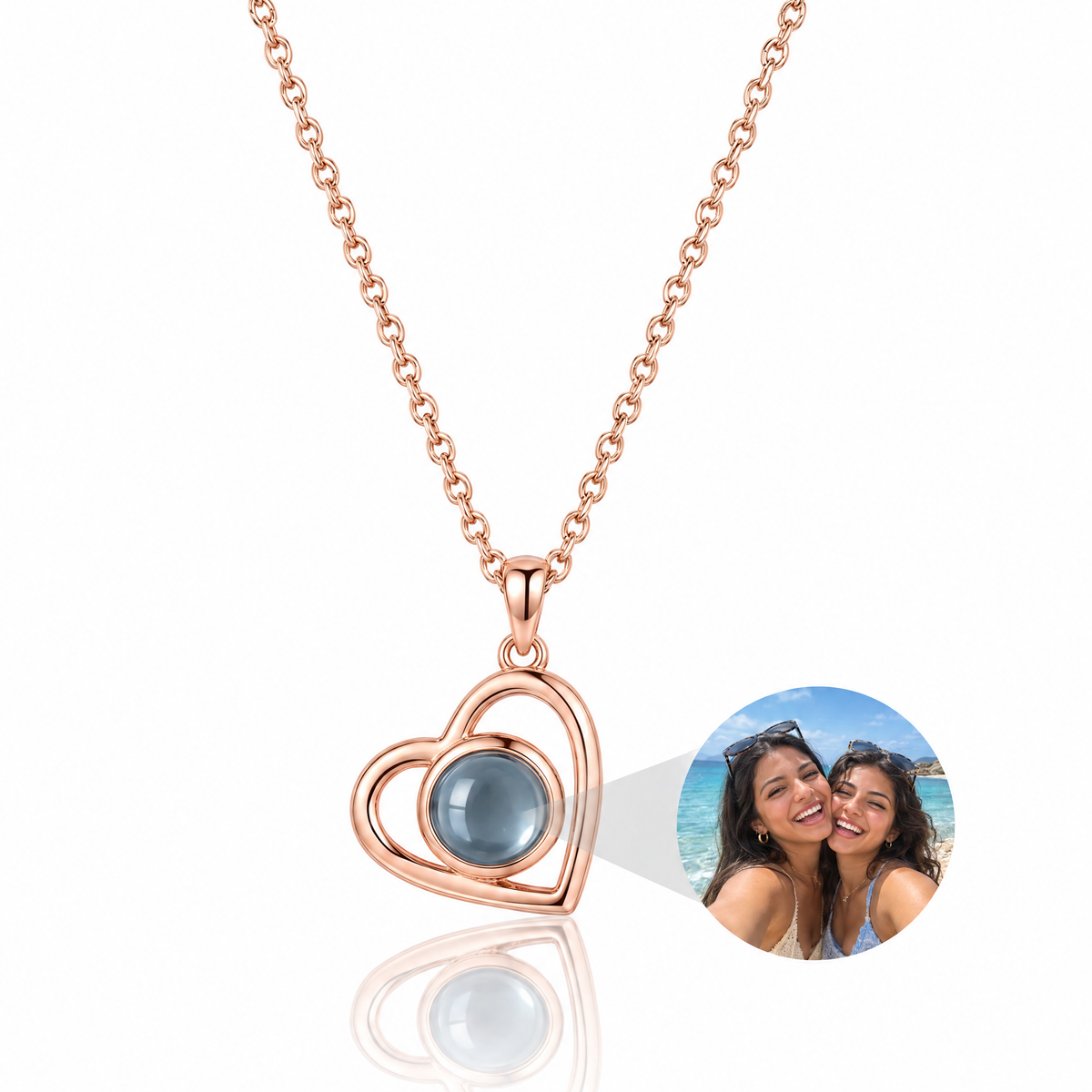 Collar con foto dentro Corazón Eterno en oro rosa con foto de amigas