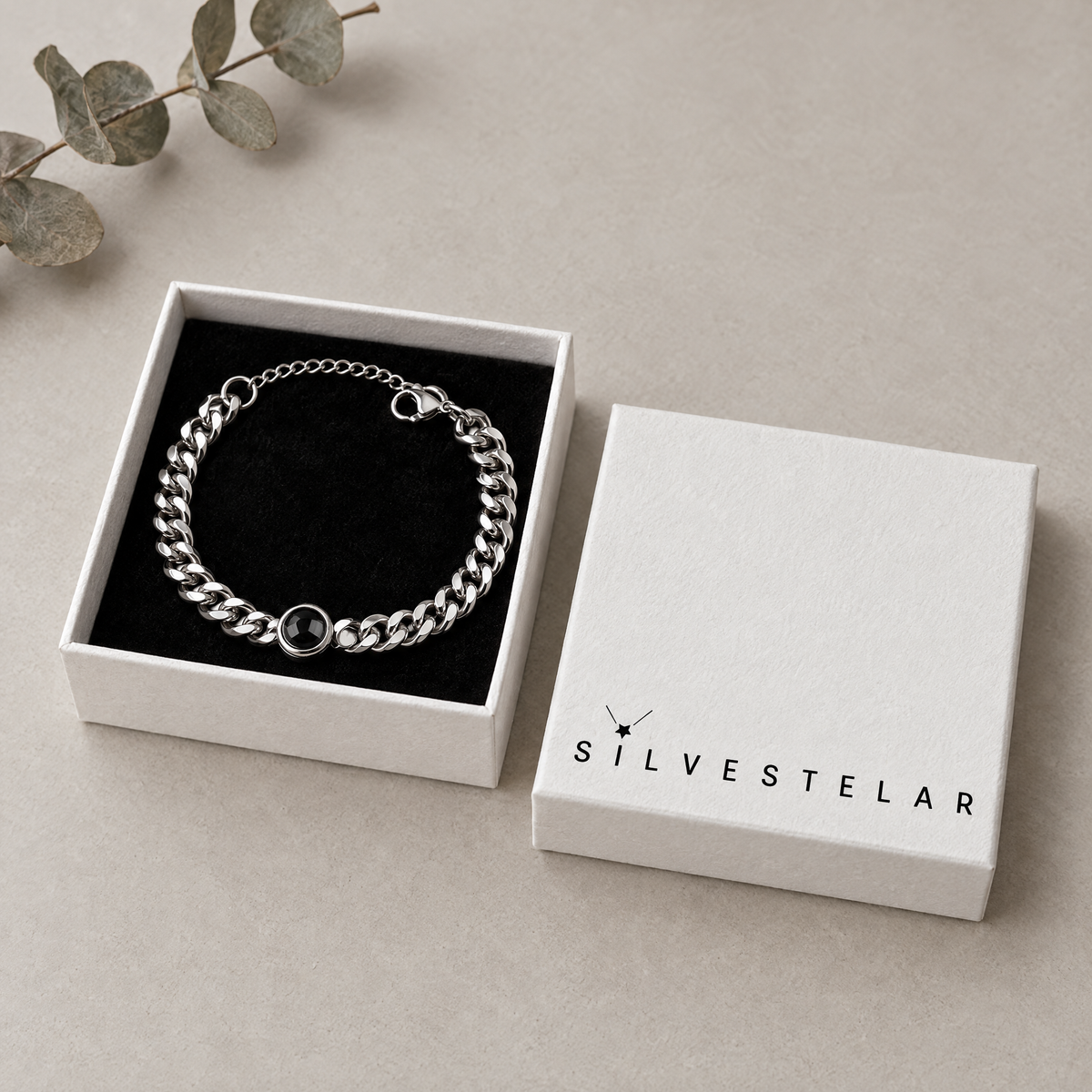 Pulsera de cadena cubana con foto en su caja de regalo Silvestelar